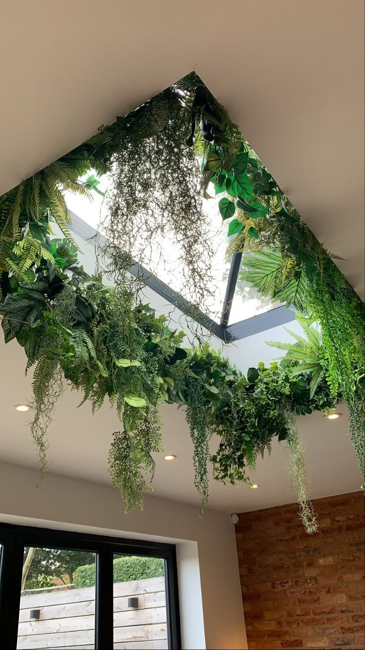 Arranjo pendente com flores e folhagens permanentes - opção 15