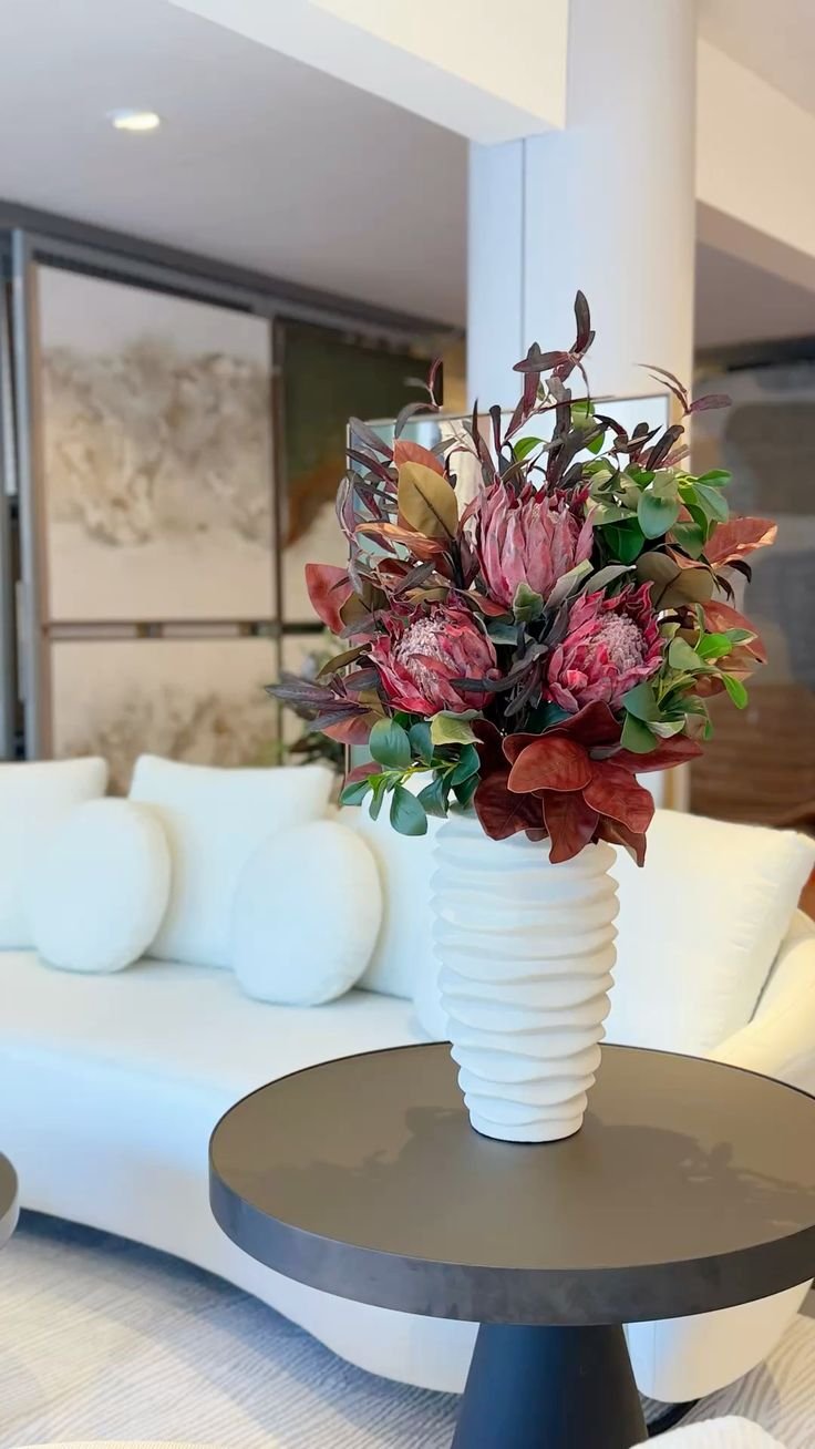 Ambientação residencial com flores e plantas permanentes - opção 20